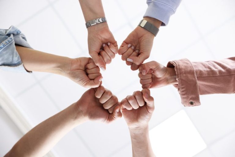 creating a scalable outbound sales team structure