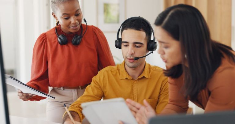 outsourced support teams help businesses improve customer experience
